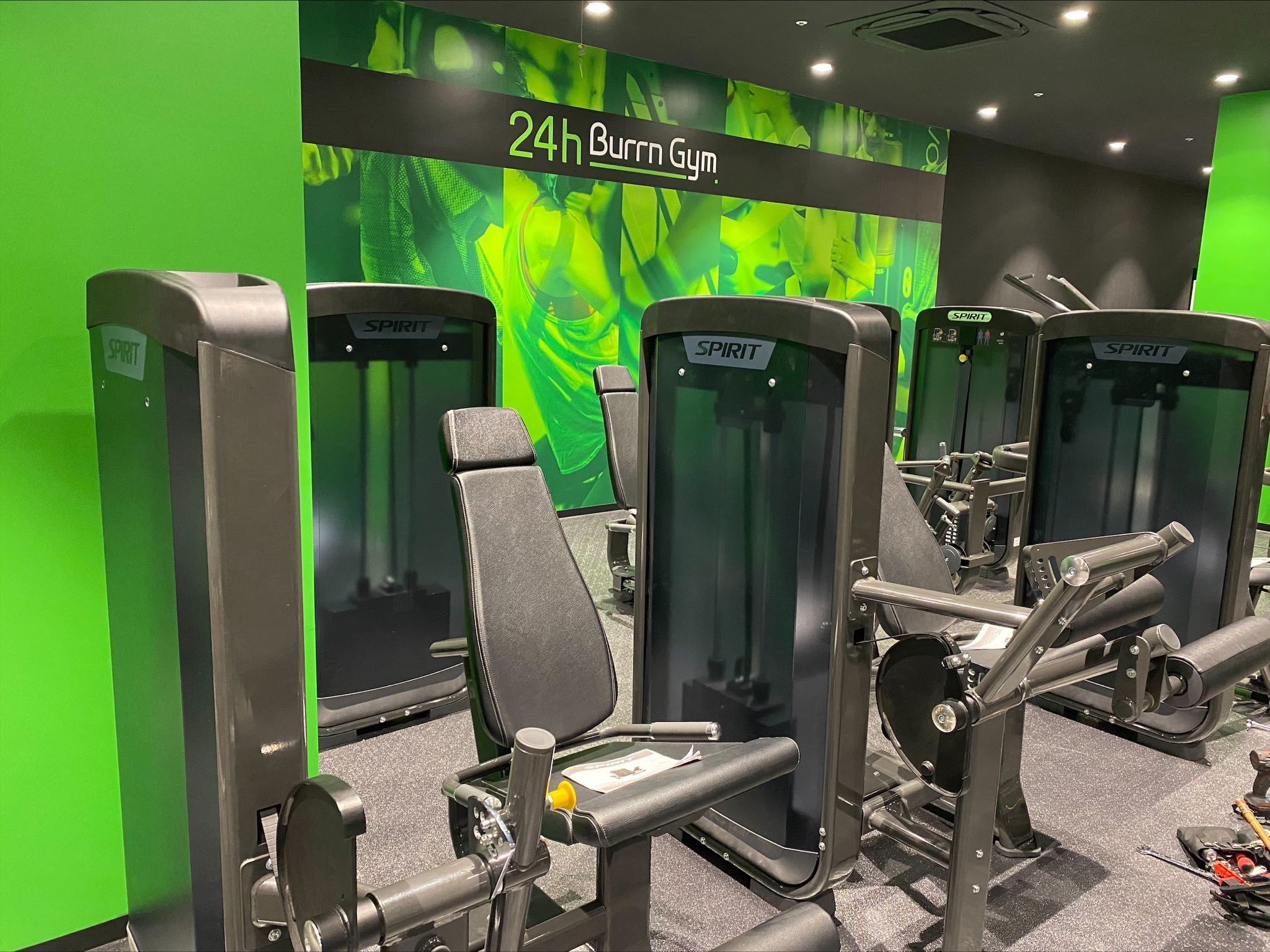 24h Burrn Gym (Japan)