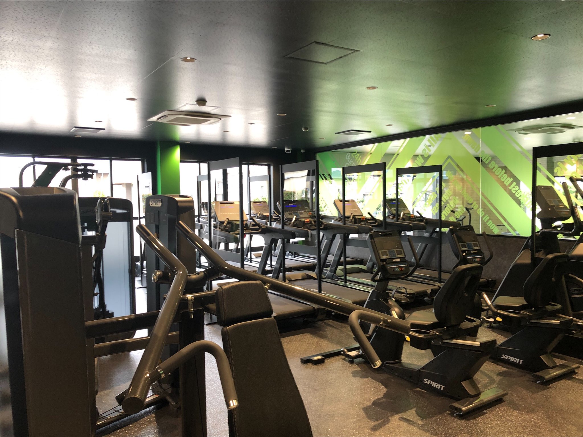 24h Burrn Gym (Japan)