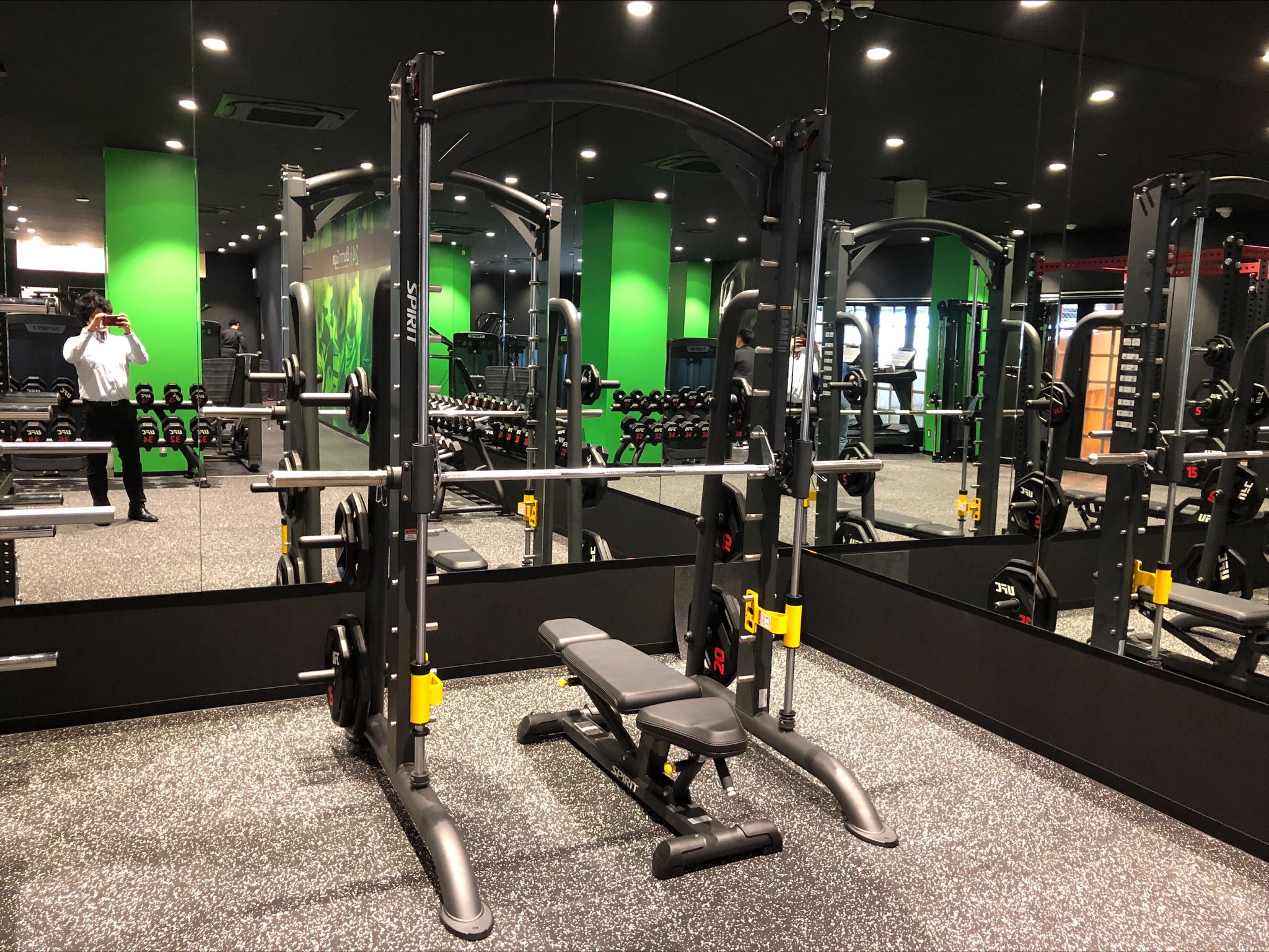 24h Burrn Gym (Japan)